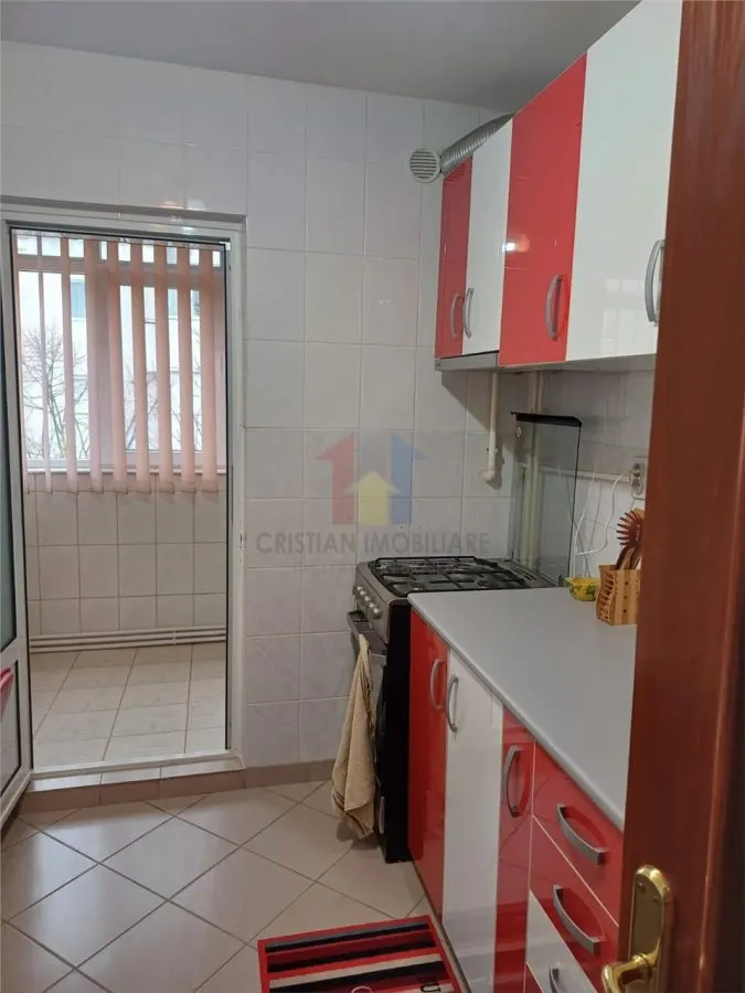 2 camere Confort 1 Decomandat, etaj 3, Renovat, Radu Negru - foto 7