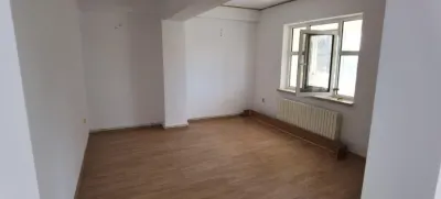 Vila S+P+1 teren=1438 mp, 367mp construiti Varsatura - foto 4