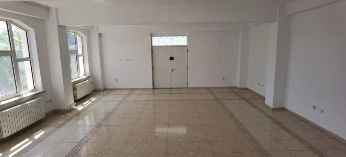 Vila S+P+1 teren=1438 mp, 367mp construiti Varsatura - foto 5