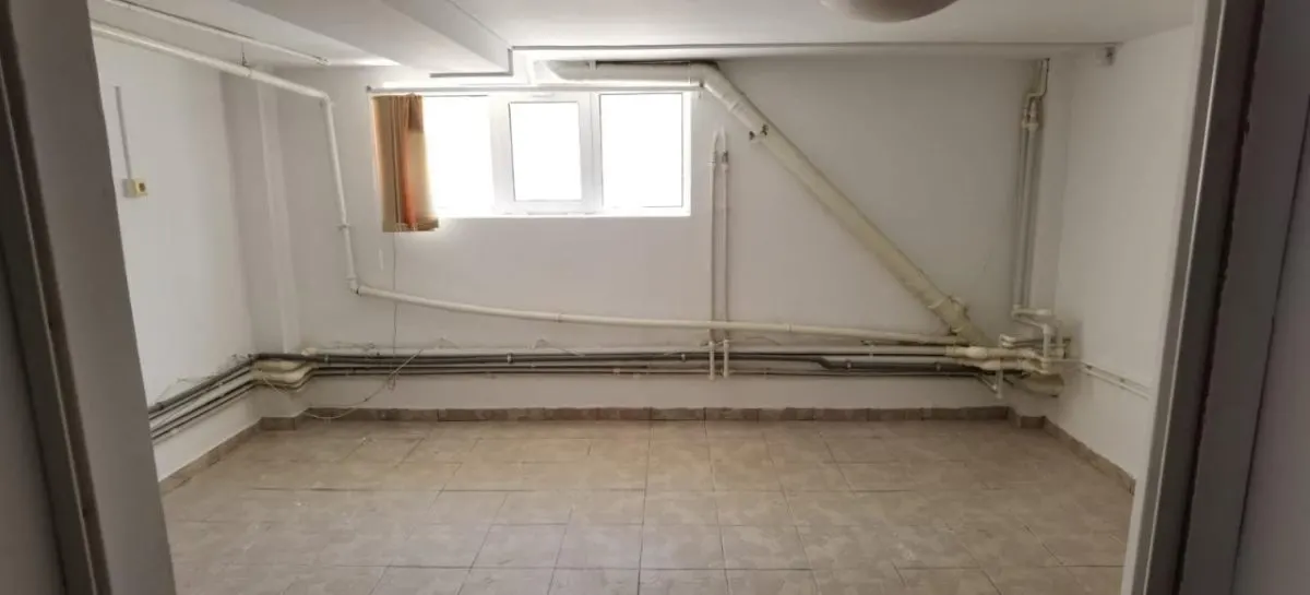 Vila S+P+1 teren=1438 mp, 367mp construiti Varsatura - foto 9