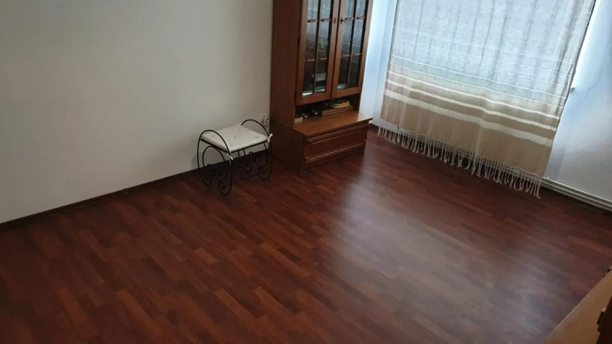 Vezi Video! Calarasi Spatios 4 camere Confort 1 decomandat 91 mp, - foto 4