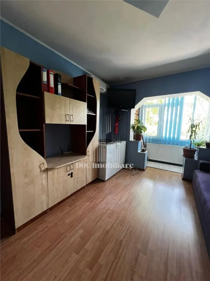 Vanzare Garsoniera decomandata Vitan - foto 1