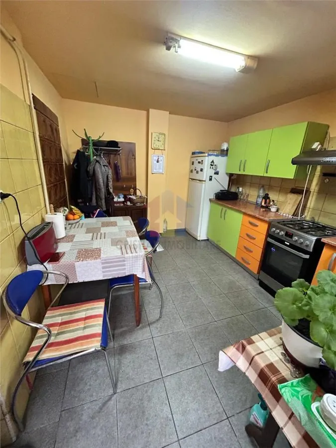 Casa Renovata 114mp, teren=183mp intre Garii si C.Galati - foto 9