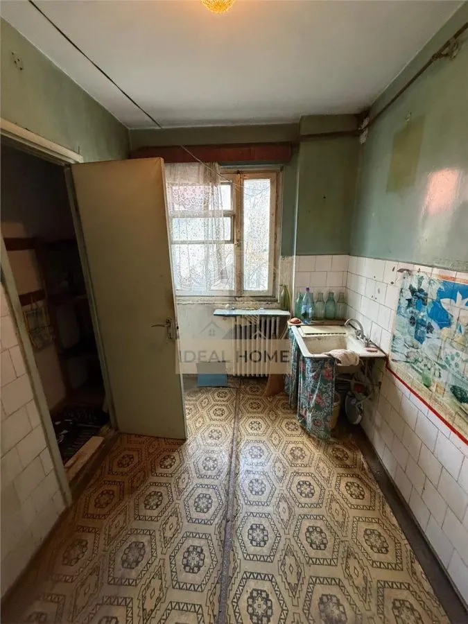 Apartament 3 Camere Etaj Intermediar Tatarasi - foto 1