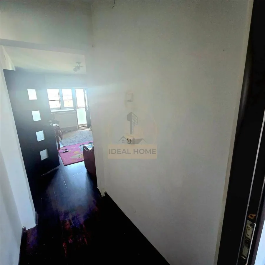 Apartament 4 camere dacia. 1000 E m2 - foto 5