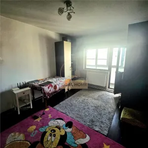 Apartament 4 camere dacia. 1000 E m2 - foto 9