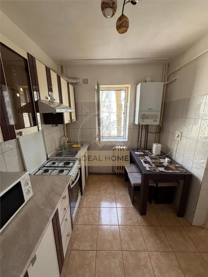 Apartament 2 Camere Decomandat Tatarasi - foto 1