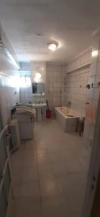 Casa 7 camere , St  169 mp ,caramida P+2, zona Centrala - foto 16