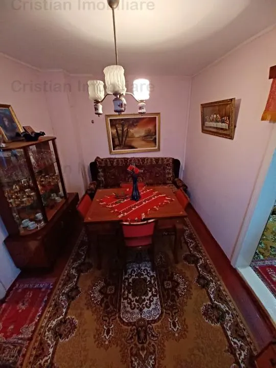 Casa din caramida, teren 180 mp, deschidere dubla, zona Piata Saraca - foto 8