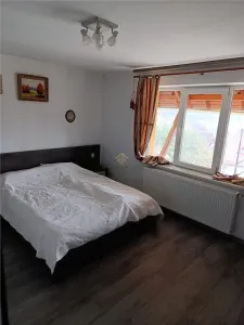 PENSIUNE DE VANZARE IN SOVATA - foto 6