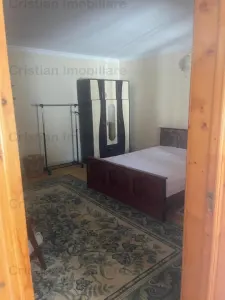 Casa 3 camere,decomandata, construcie anul 2000,Centru - foto 4