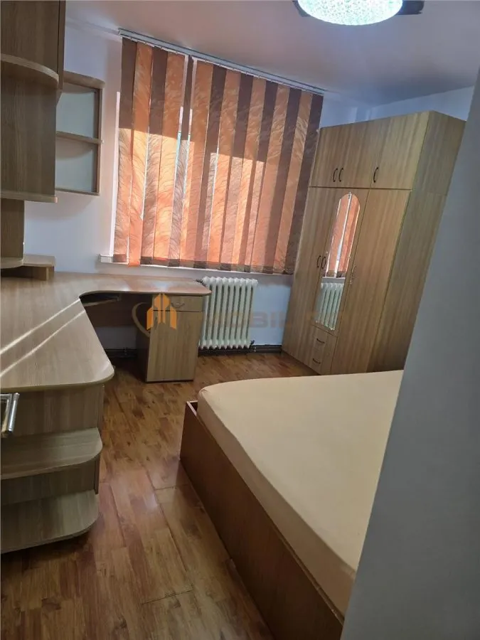 Apartament 3 camere zona Nicolina - Lidl - foto 4
