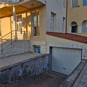 De vanzare vila, cu posibilitate preluare chiriasi - foto 3