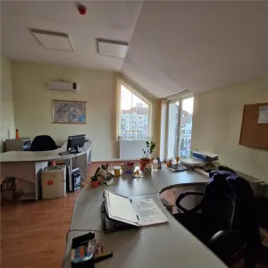 De vanzare vila, cu posibilitate preluare chiriasi - foto 9