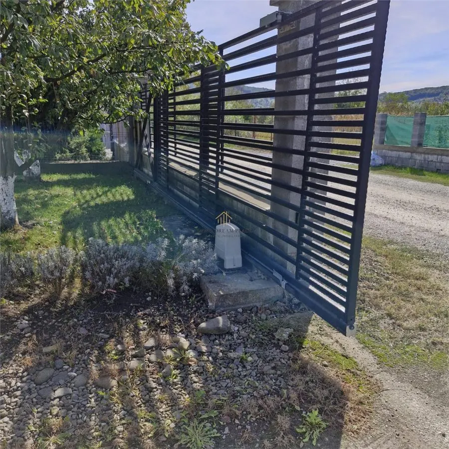 Casa de vanzare in Unirea - foto 11
