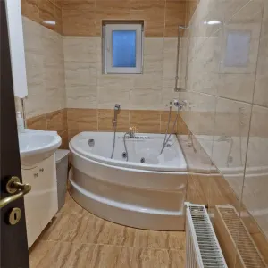 Casa de vanzare in Unirea - foto 9