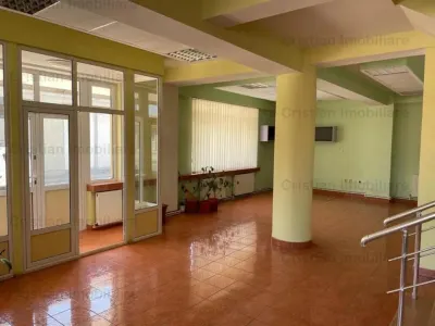 Cladire birouri P+2, 330 mp  zona Centrala cu vizibilitate si acces - Braila