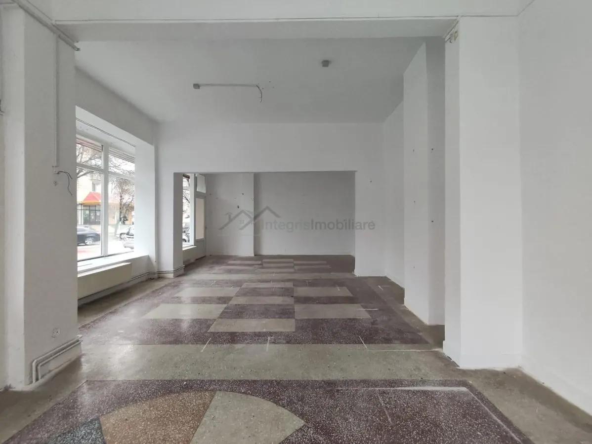 Spatiu comercial,central Marghita,Bihor - foto 13
