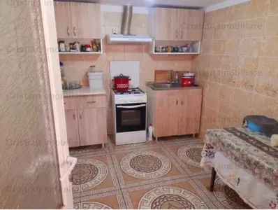 CARAMIDA, Casa zona Lacu Dulce, 4 camere, teren 250 mp - foto 3