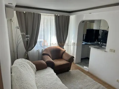 Apartament 3 camere Podu Ros - foto 1