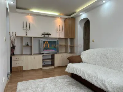 Apartament 3 camere Podu Ros - foto 7