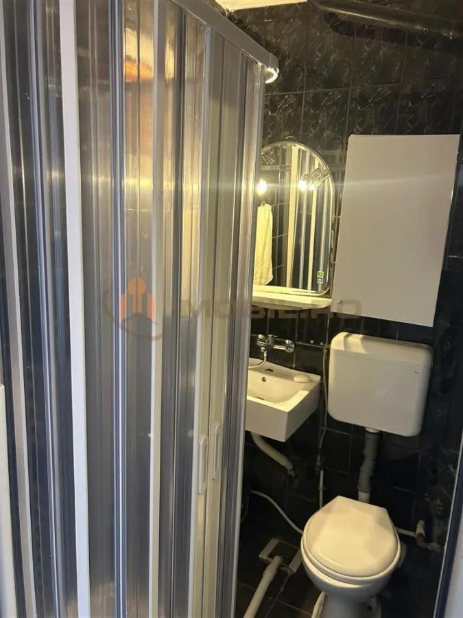 Apartament 3 camere Podu Ros - foto 9