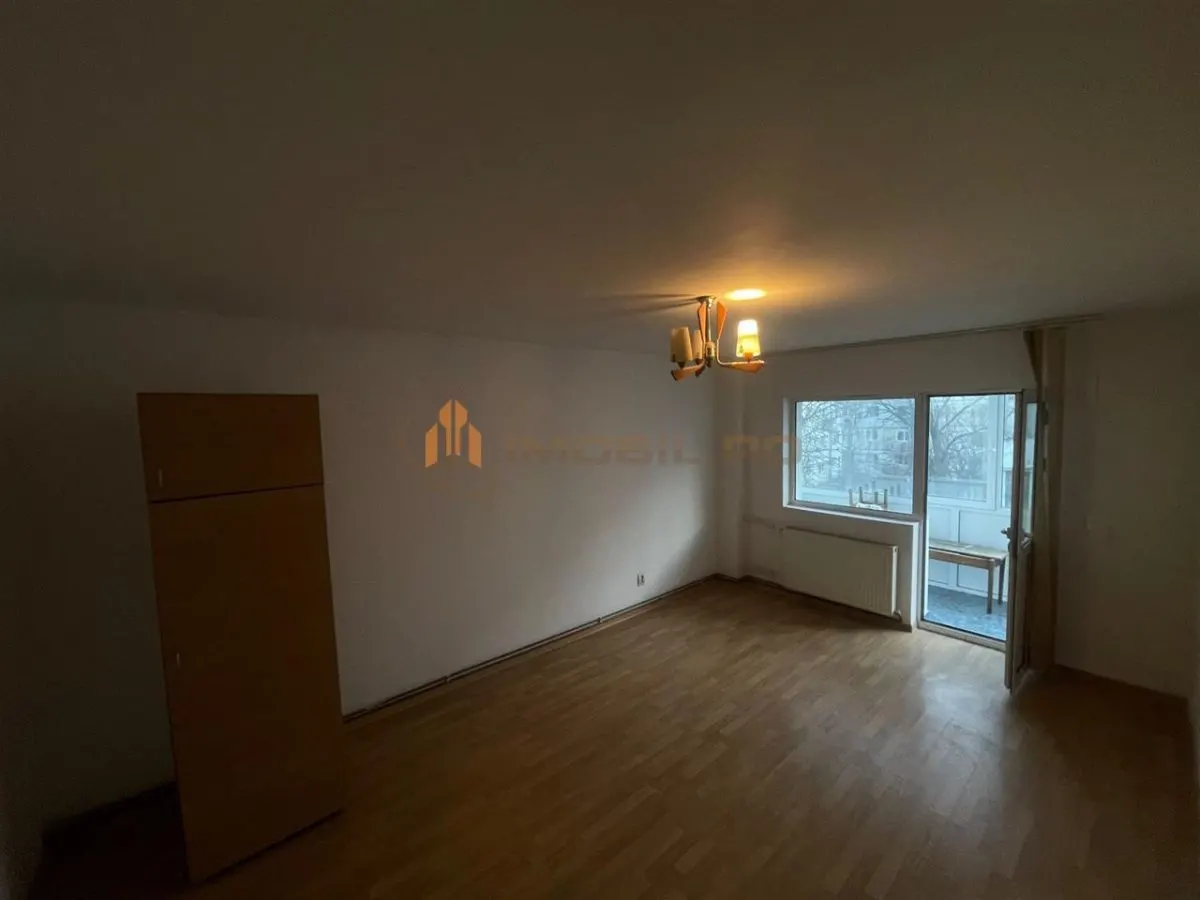 Apartament 3 camere Dacia - Decomandat - foto 1