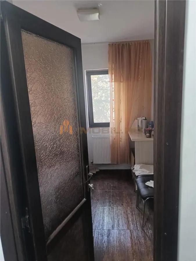 Apartament 2 camere Podu Ros - (sau schimb cu o camera + diferenta) Exclusivitate - foto 1