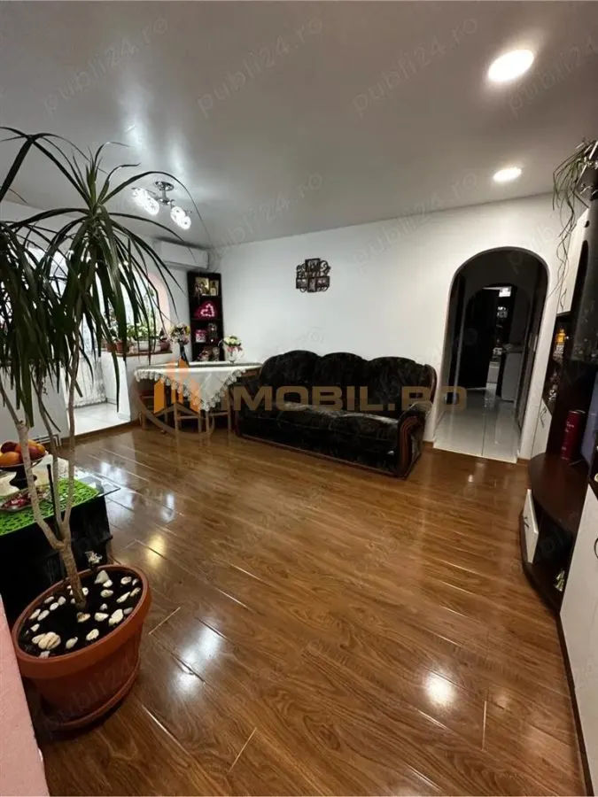 Apartament 3 camere Alexandru cel Bun - Deosebit - foto 1