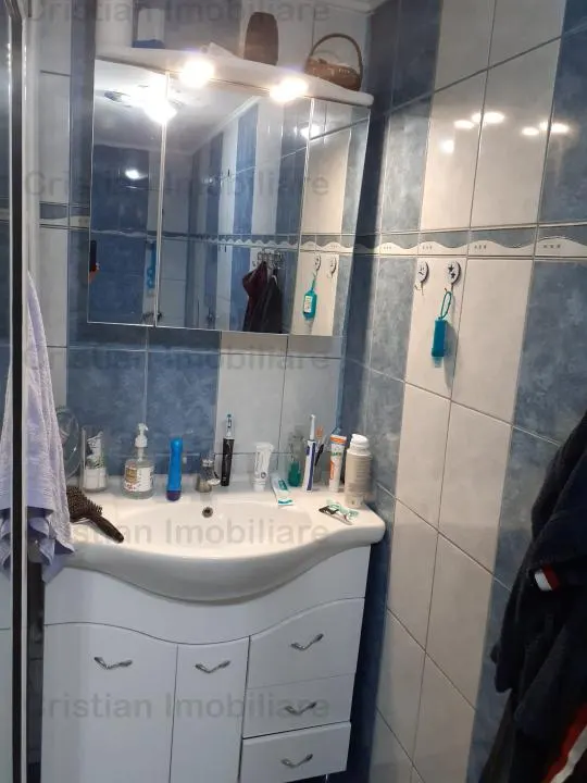 Vila  P+M + SPATIU COMERCIAL Chercea Mobilata 400mp utili - foto 18