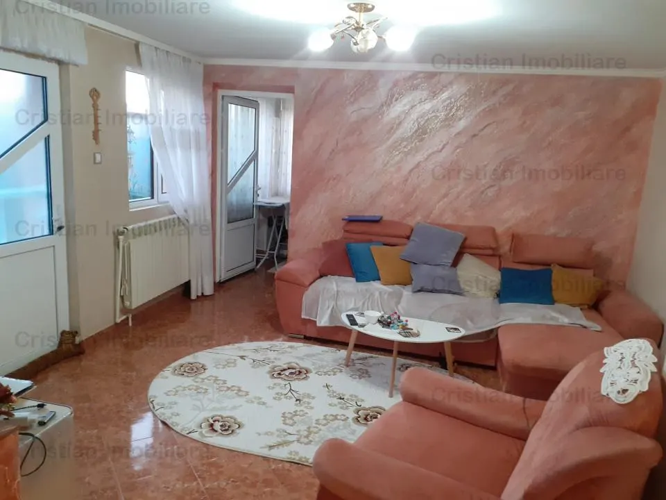 SUPER VILA 2018  P+M + SPATIU COMERCIAL 400mp. MOBILAT, Chercea - foto 9
