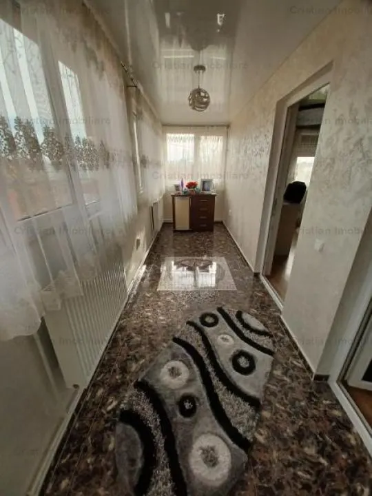 CALITATE P+1+M 300mp construiti TOTUL NOU Mobilat Chercea - foto 11