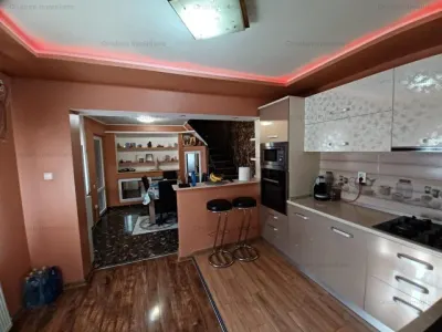 CALITATE P+1+M 300mp construiti TOTUL NOU Mobilat Chercea - foto 6