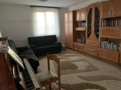 VILA(P+1+M) 2015 Cazasu caramida, 344mp construiti, Steren=2000mp - foto 4
