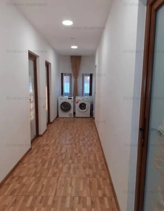 Vila P+1, 4 camere zona Centrala, St - 400 mp - foto 13