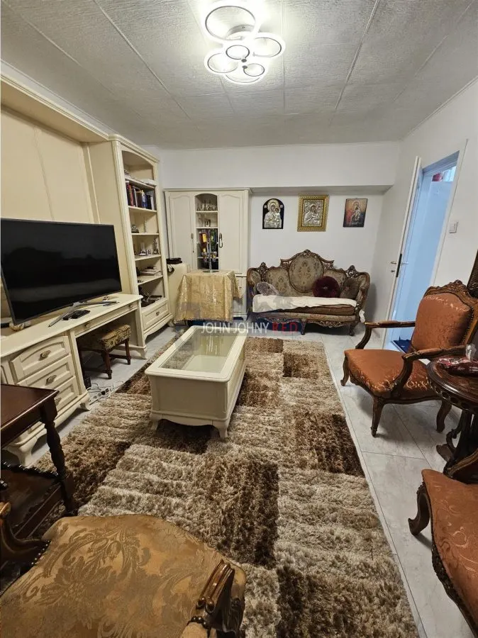Apartament 3camere, Pantelimon - Etaj 1 - 90mp - foto 1