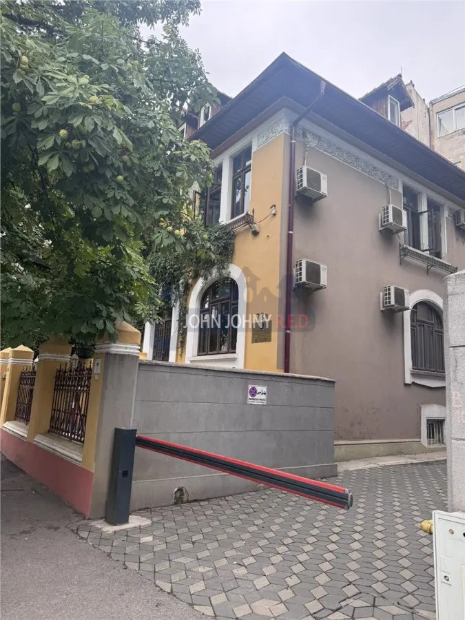 Vila deosebita Str. Vasile Lascar - foto 2