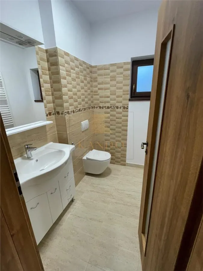 Acolo unde muntele devine acasa – view spectaculos garantat - foto 13