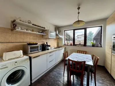 Rafinament clasic completat de confort modern - foto 17