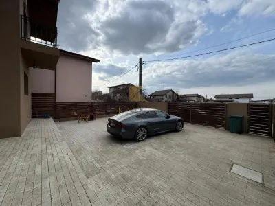 Rafinament clasic completat de confort modern - foto 3
