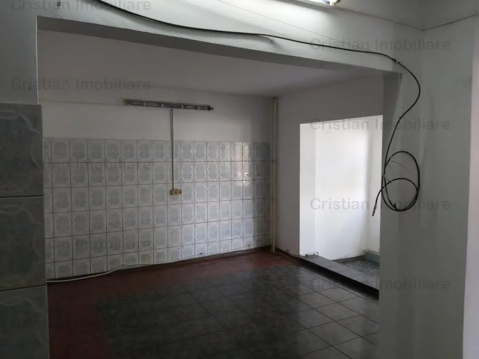 Spatiu comercial 75mp PE COLT 3 camere  zona Progresu-Vidin - foto 6