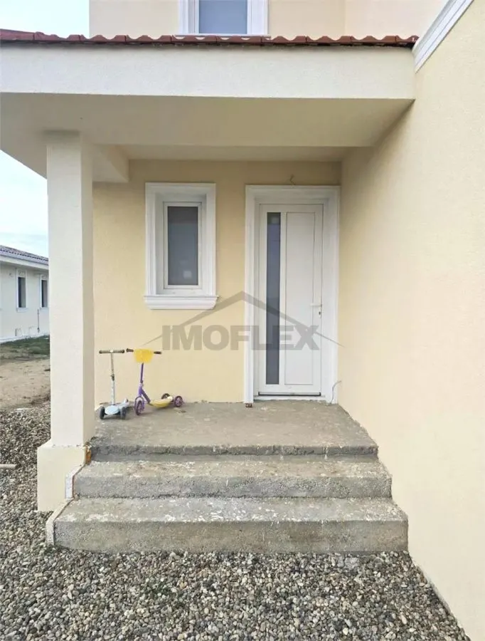 Casa de tip duplex in Giroc - foto 3