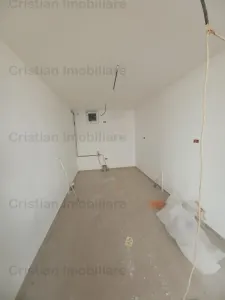 Spatiu comercial, 140 mp Garii, pretabil orice tip de activitate - Braila