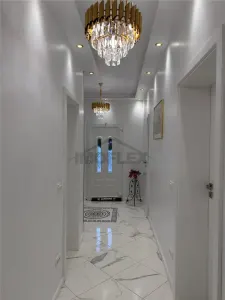 Casă individuală de lux în Dumbrăvița - foto 5