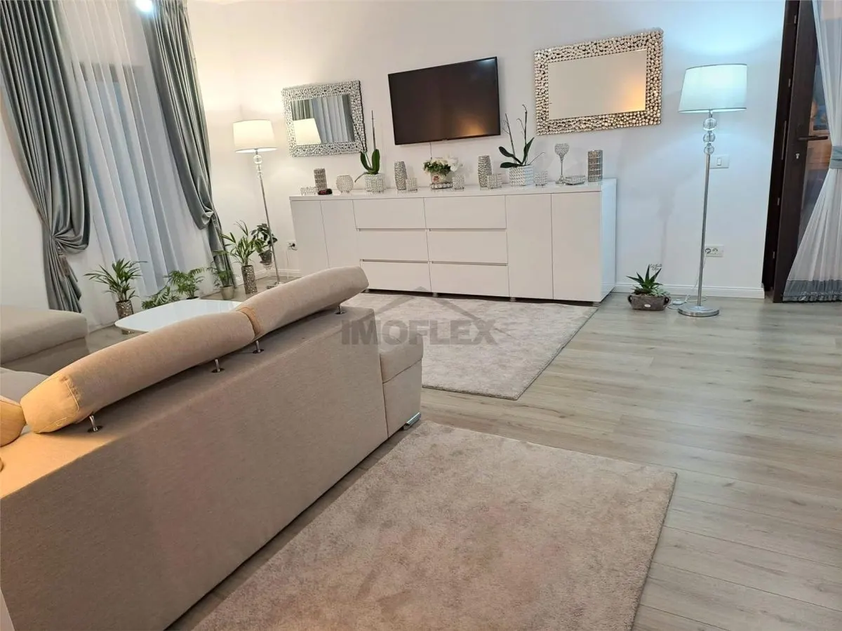 Casa individuala de lux in Giroc, poziție excelentă, comision 0 %, o casă care merită văzută ! - foto 11