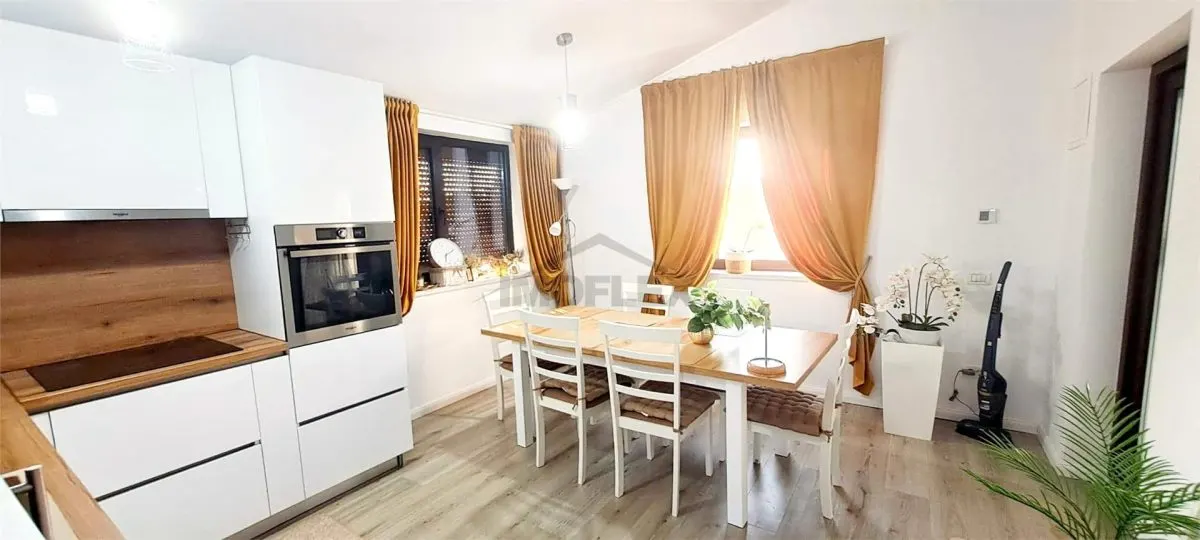 Casa individuala de lux in Giroc, poziție excelentă, comision 0 %, o casă care merită văzută ! - foto 3