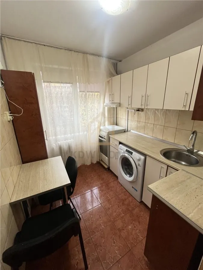 Apartament 2 camere  OBOR-COLENTINA - foto 10