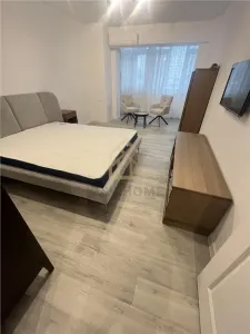 Garsoniera zona OBOR - Bucuresti