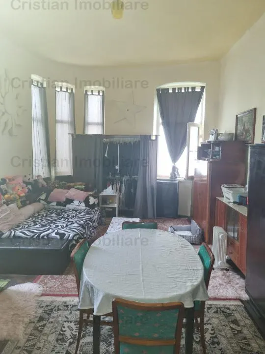Apartament 4 cam Centru Istoric situat in casa cu 4 apartamente - foto 4