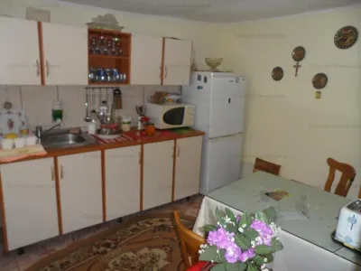 Casa 4 cam 120mp utili Ultracentral 286mp teren cu front stradal 12m - foto 9